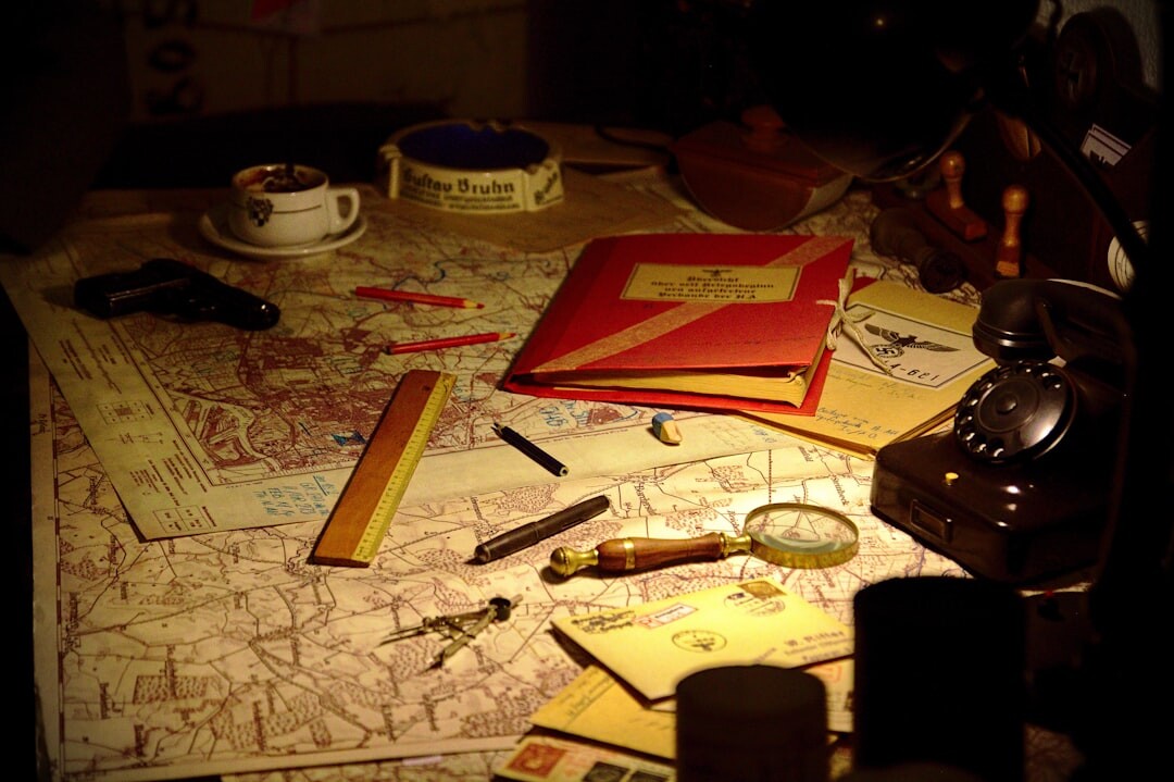 detective solving mystery